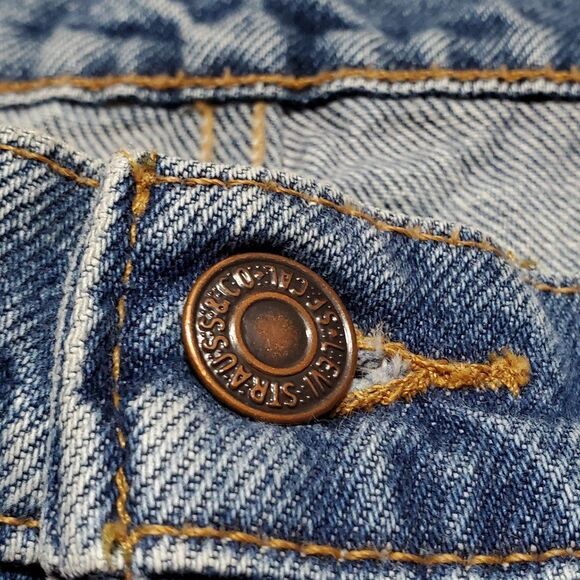 VINTAGE 1996 Levi's 505 Orange Tab Relaxed Fit Tapered Leg Distressed Mom Jeans - Picture 8 of 12